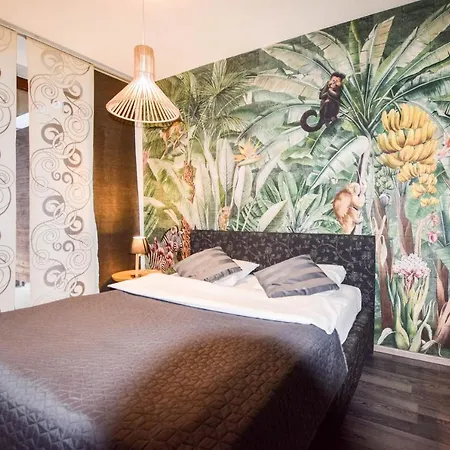 Z Widokiem Na Wawel W Centrum Miasta קרקוב